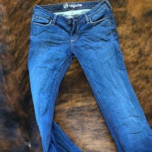 Bullhead jeans, size 5. Super stretch